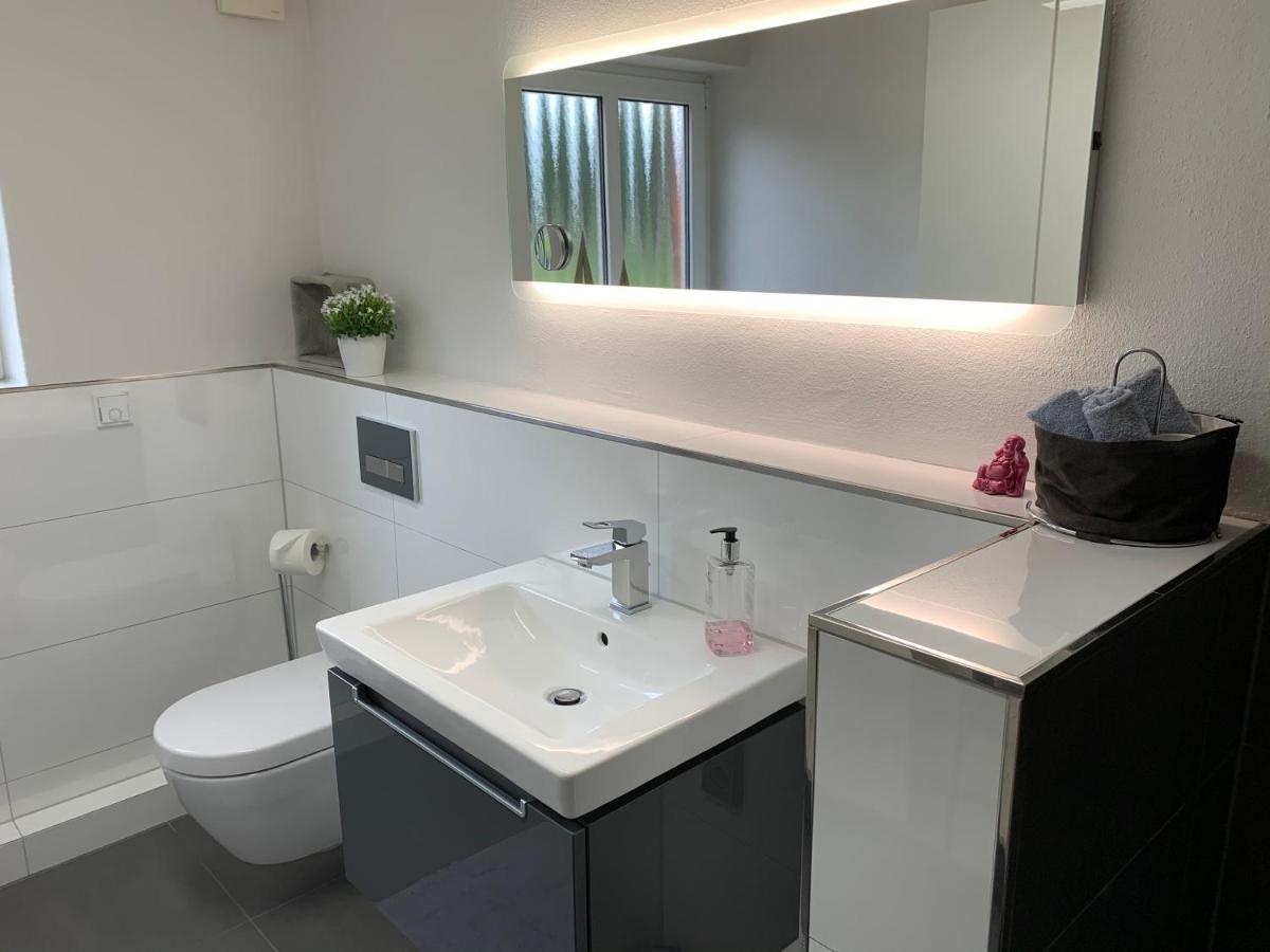 Traumhafte Ferienwohnung Nahe Dem Nord-Ostsee-Kanal Quarnbek ภายนอก รูปภาพ