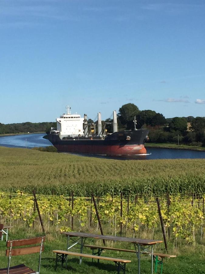 Traumhafte Ferienwohnung Nahe Dem Nord-Ostsee-Kanal Quarnbek ภายนอก รูปภาพ